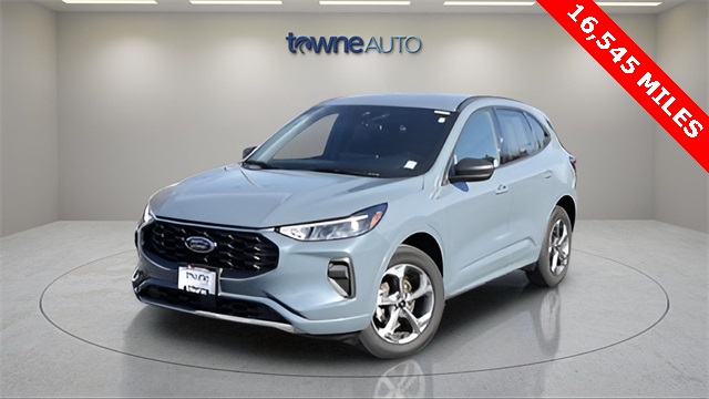 2023 Ford Escape ST-Line's photo
