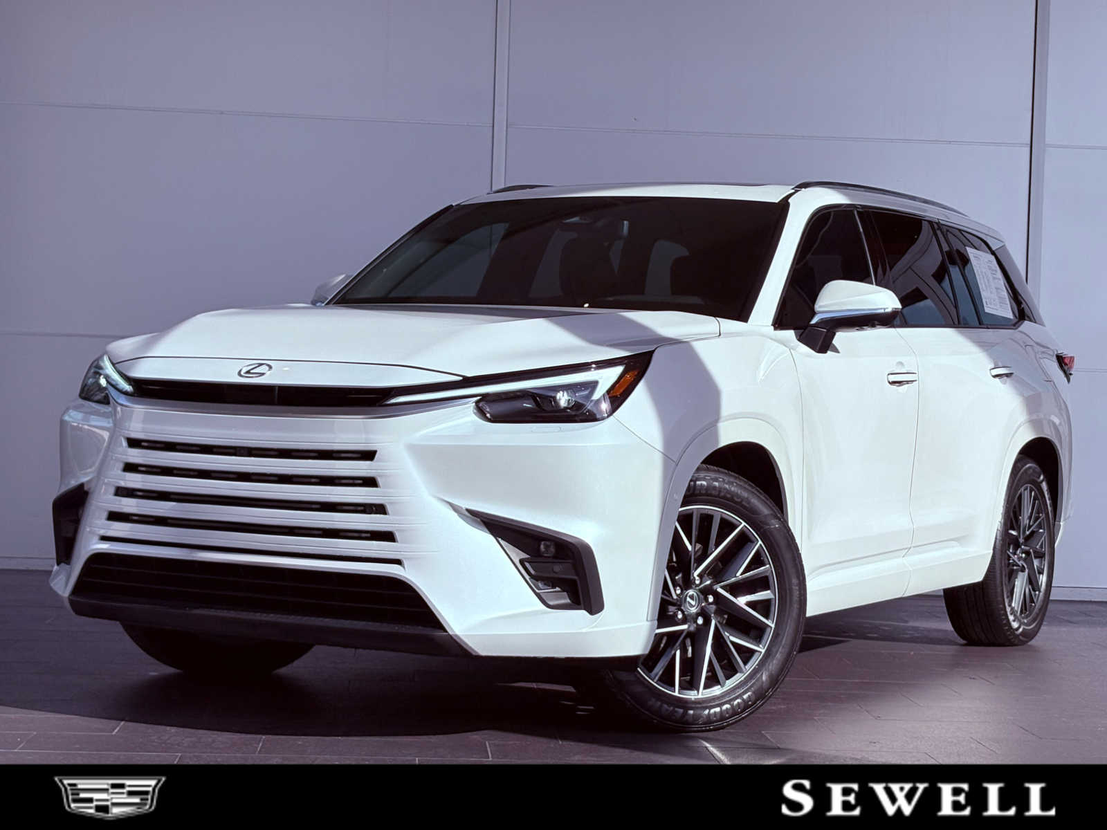 2024 Lexus TX 350's photo