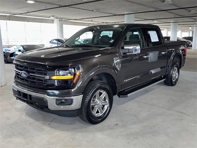 2024 Ford F-150 XLT photo 3