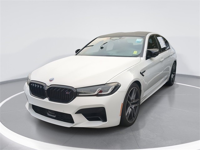2023 BMW M5