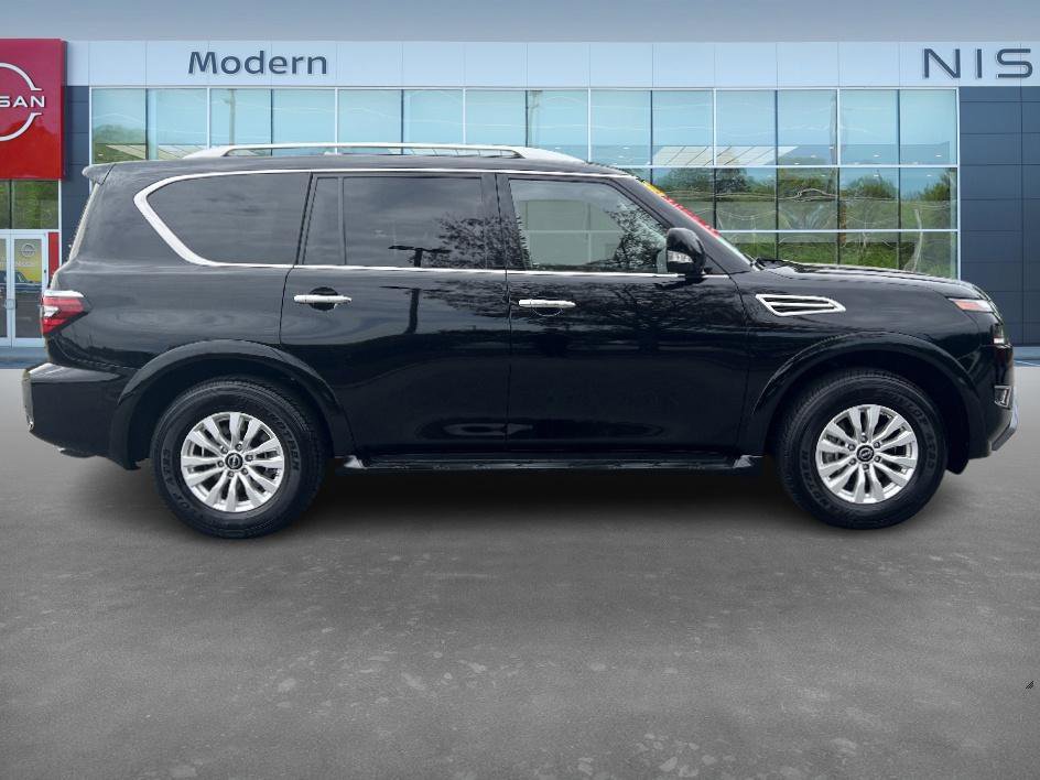 2024 Nissan Armada SV photo 4