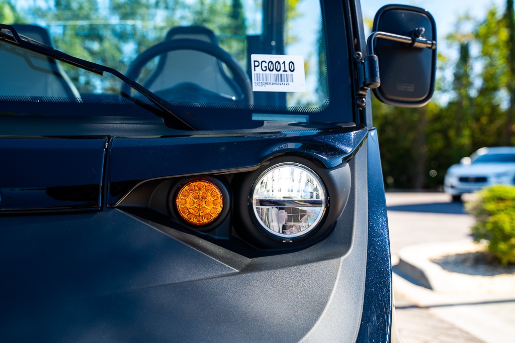 2022 Polaris GEM photo 11