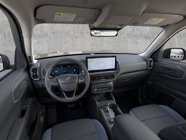 2025 Ford Bronco Sport Outer Banks photo 2