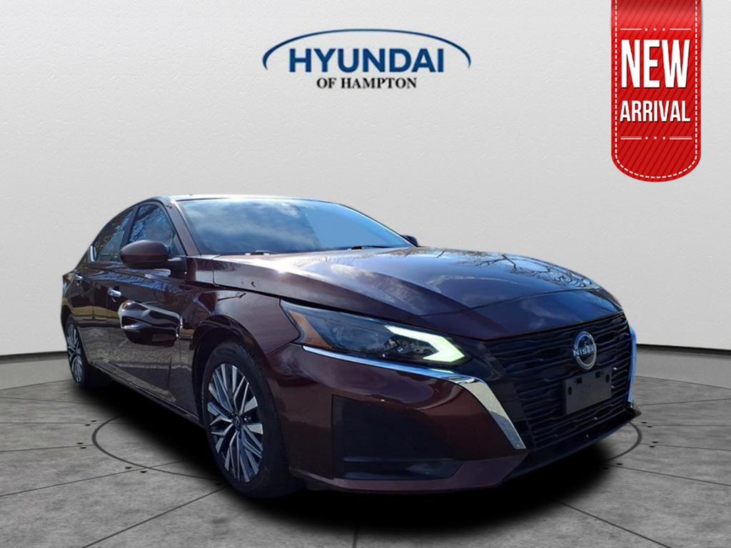 2023 Nissan Altima SV