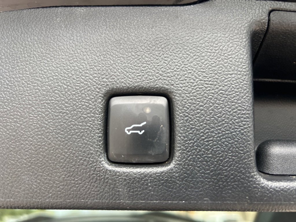 2023 Ford Escape ST-Line photo 16