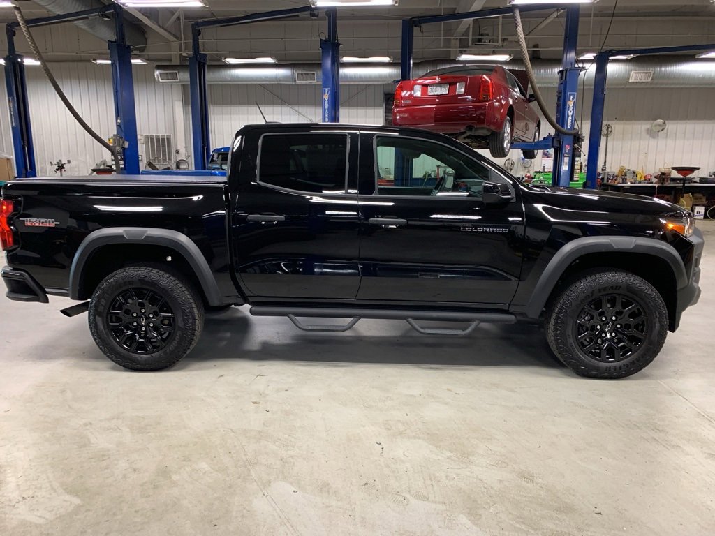 2024 Chevrolet Colorado Trail Boss photo 6