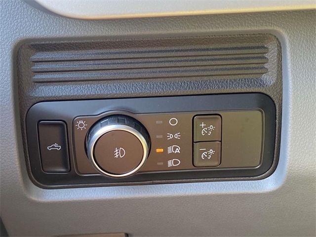 2026 Ford F-250 photo 16