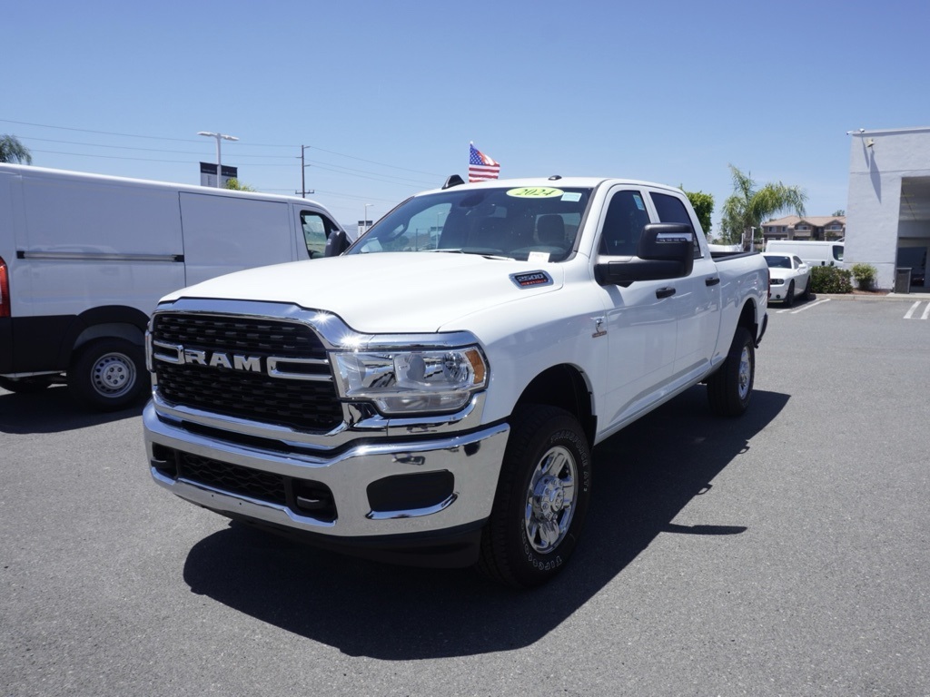 2024 Ram 2500 Tradesman photo 6