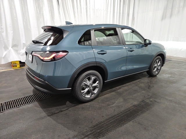 2026 Honda HR-V LX photo 3