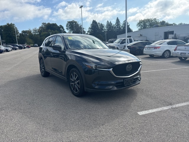 2017 Mazda CX-5 Grand Touring photo 3