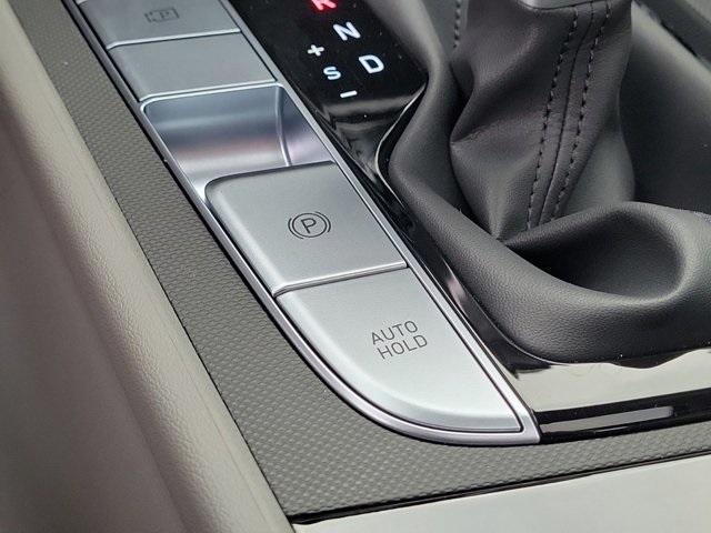 2025 Hyundai Elantra SEL Convenience photo 28