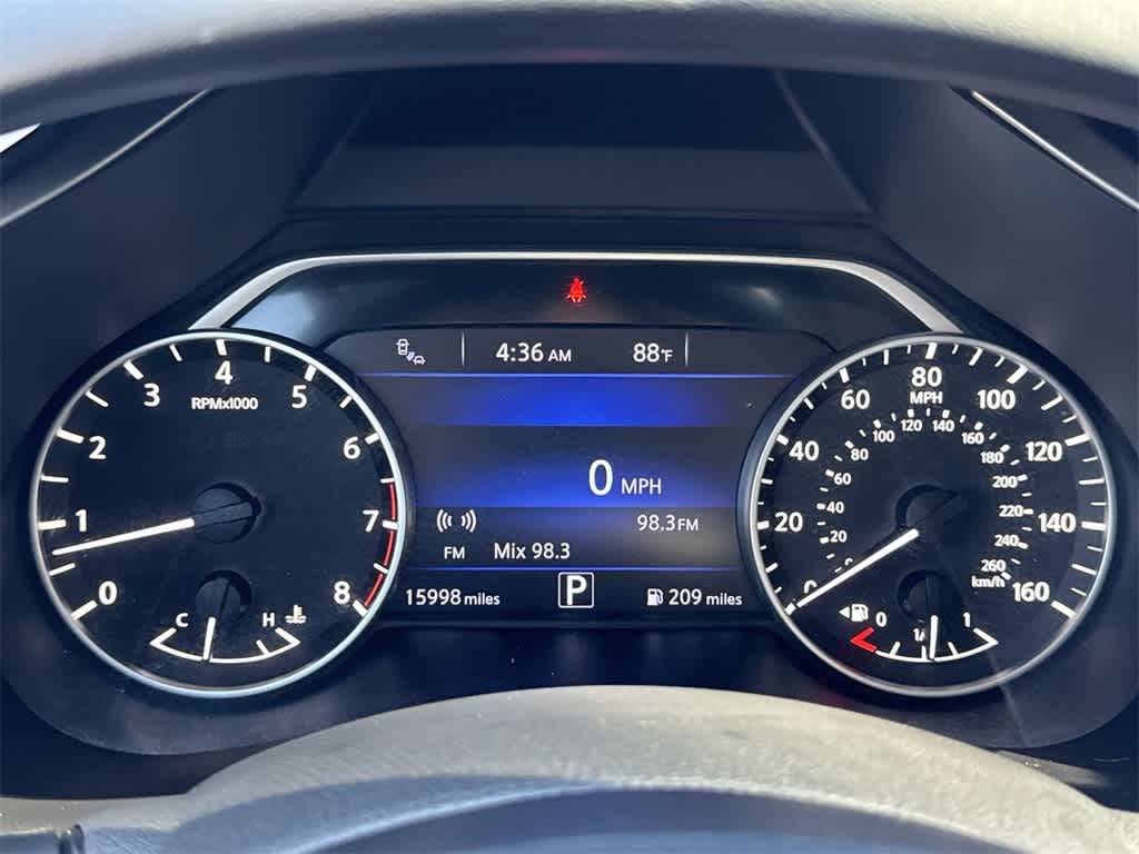 2023 Nissan Murano SV photo 14