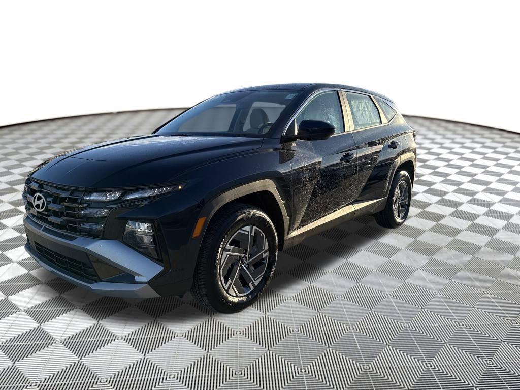 2026 Hyundai Tucson Blue SE's photo