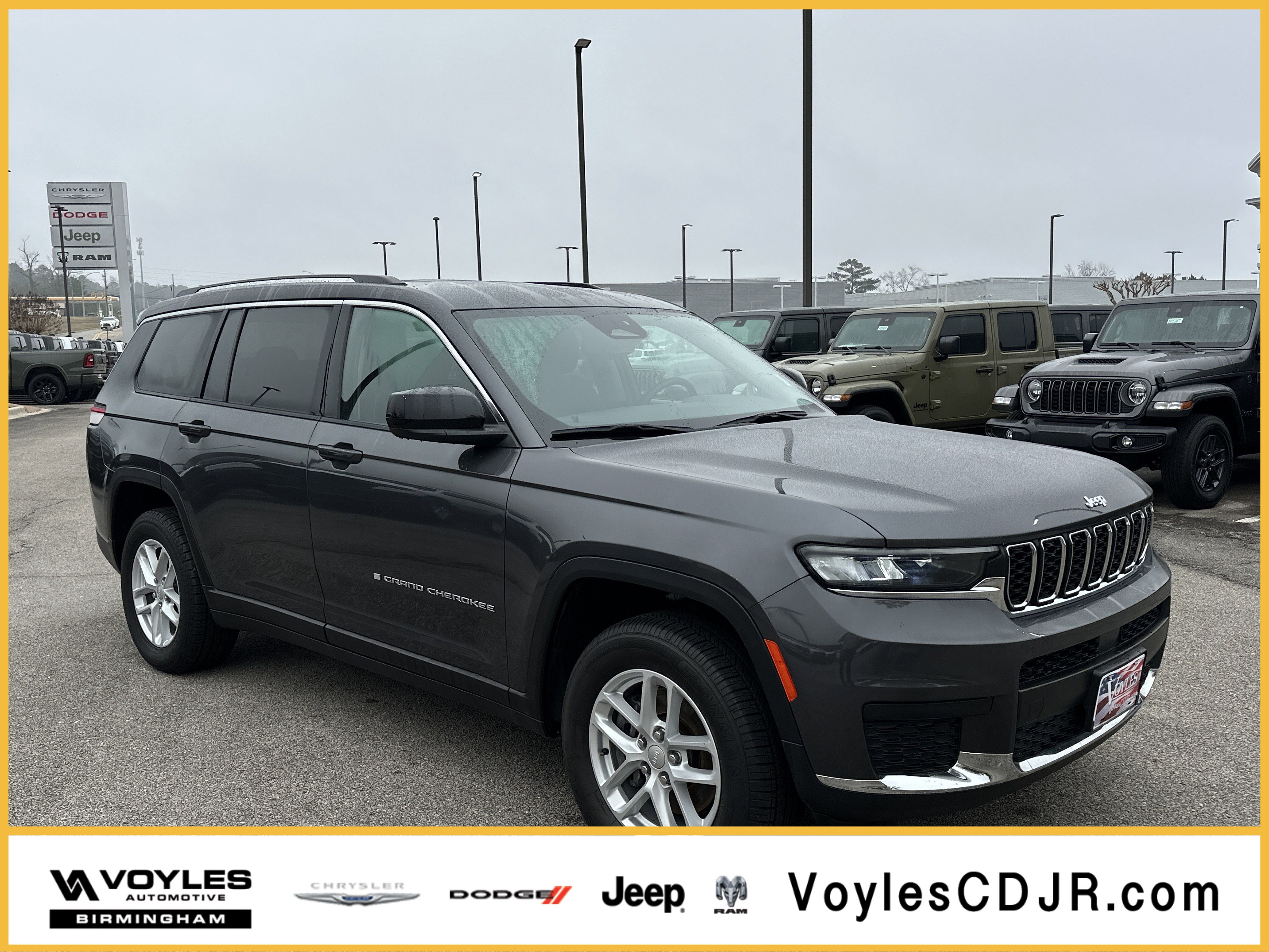 2023 Jeep Grand Cherokee L Laredo's photo