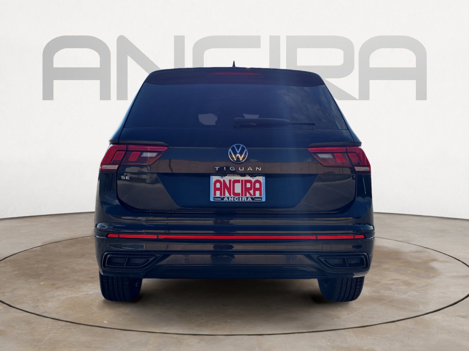 2022 Volkswagen Tiguan SE R-Line Black photo 4