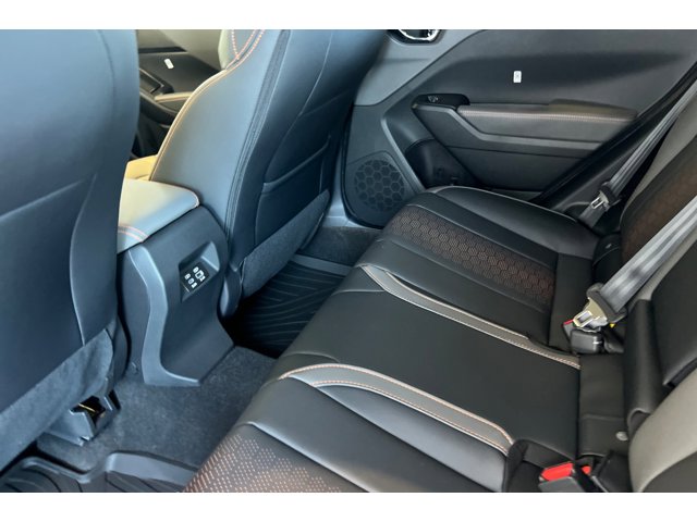 2025 Subaru Crosstrek Limited photo 35