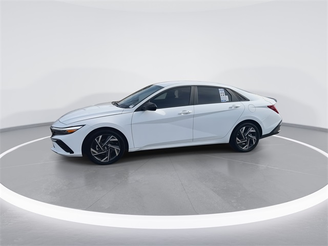 2025 Hyundai Elantra Hybrid SEL Sport photo 4