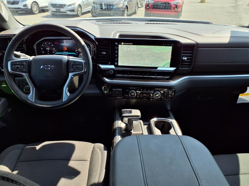 2026 Chevrolet Silverado 1500 RST photo 18