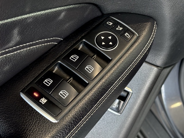 2012 Mercedes Benz ML 350 4MATIC photo 20