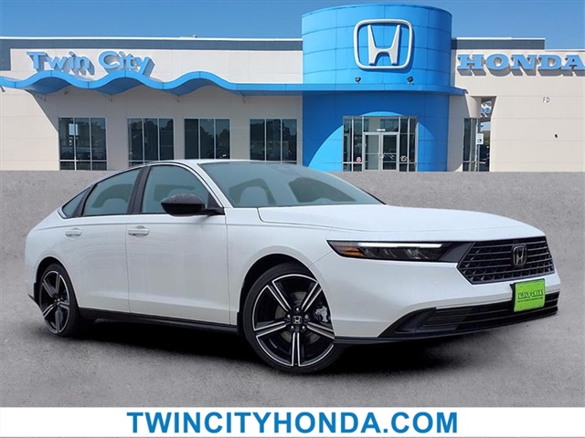 2025 Honda Accord Hybrid Sport's photo