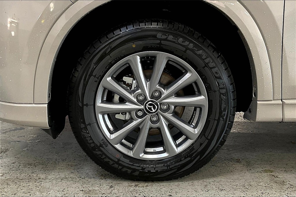 2025 MAZDA CX-5 - Image 11