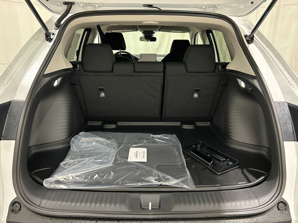 2026 Honda HR-V LX photo 21