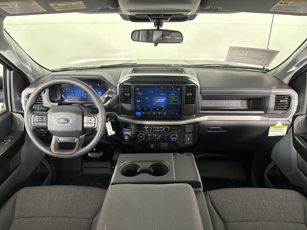 2025 Ford F-150 XL photo 4