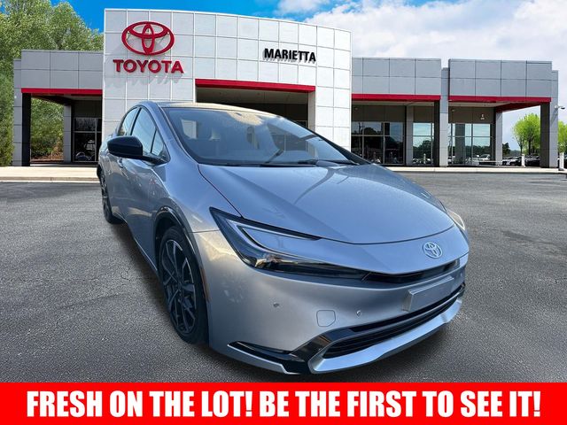 2024 Toyota Prius Prime XSE's photo