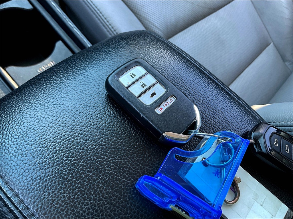 2016 Honda CR-V EX-L photo 26