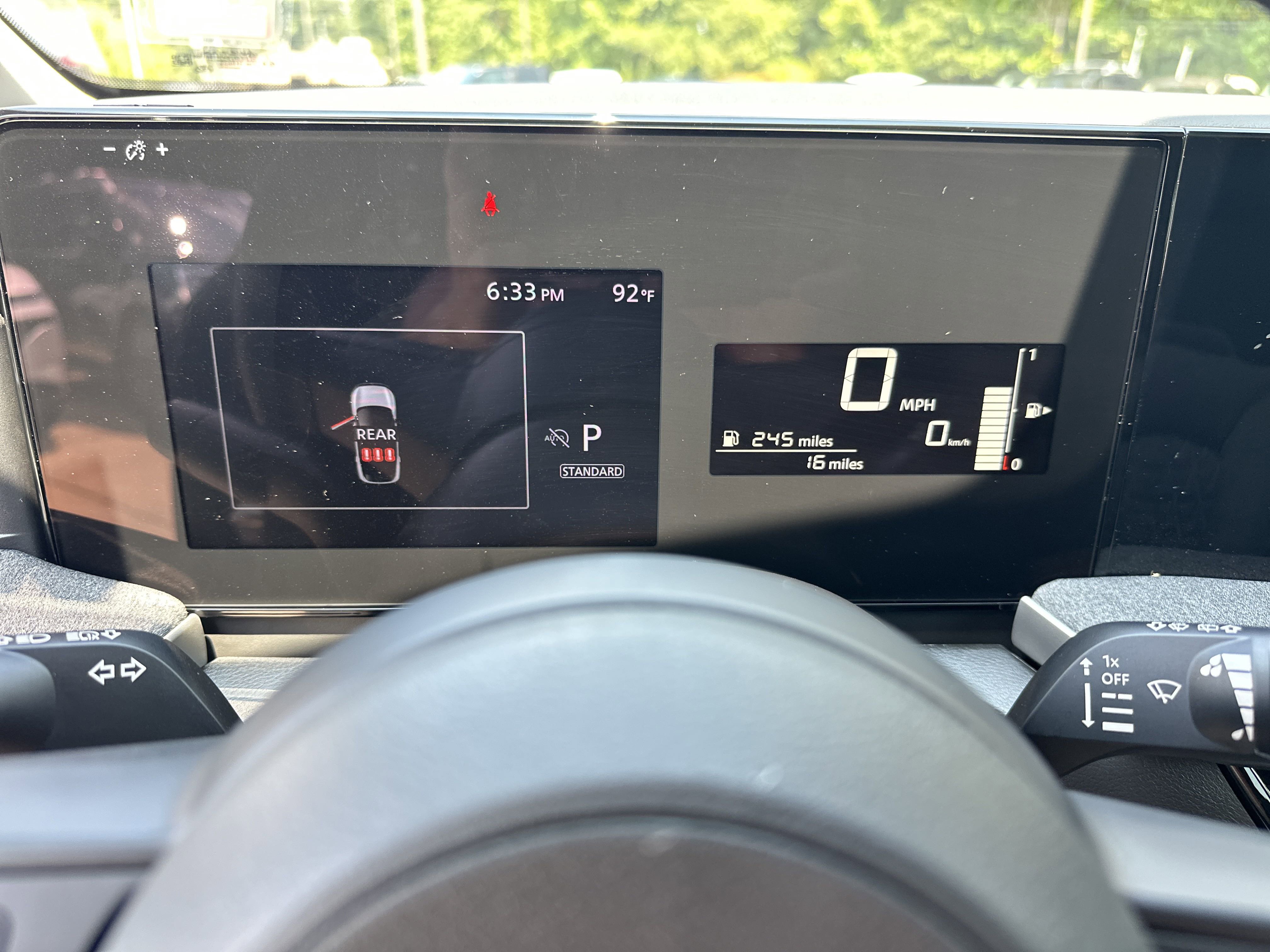 2025 Nissan Kicks SV photo 7