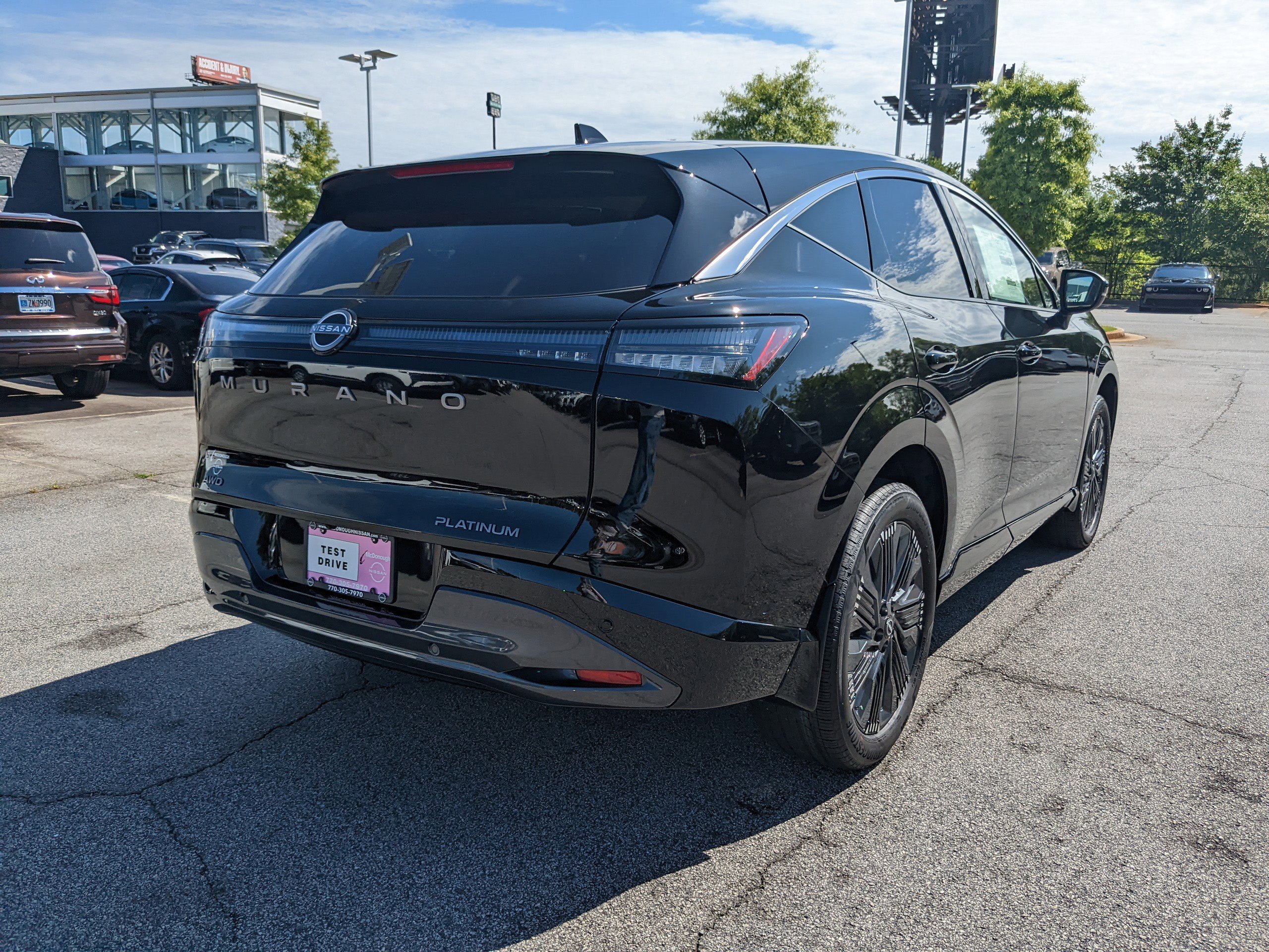 2025 Nissan Murano Platinum photo 3