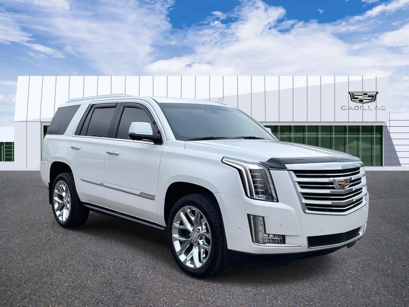 2018 Cadillac Escalade Platinum's photo
