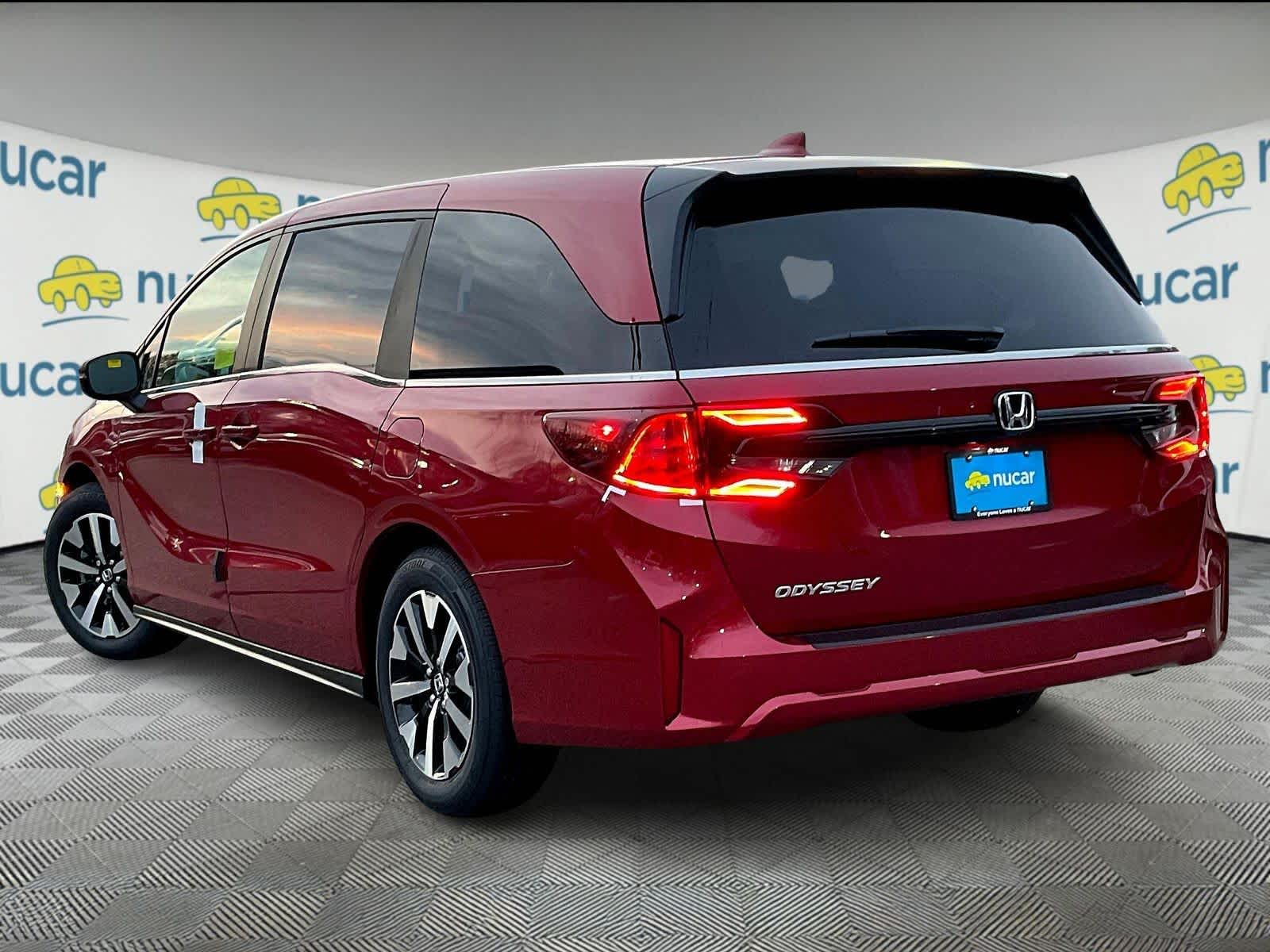 2026 Honda Odyssey EX-L photo 4