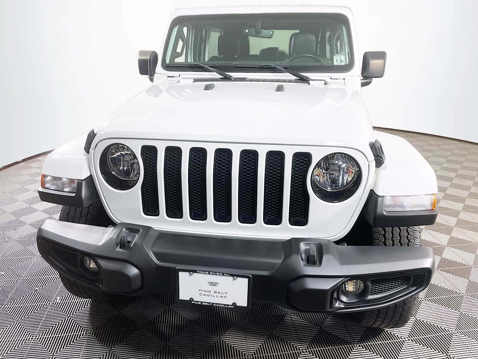 2022 Jeep Wrangler Unlimited Sahara Altitude photo 2