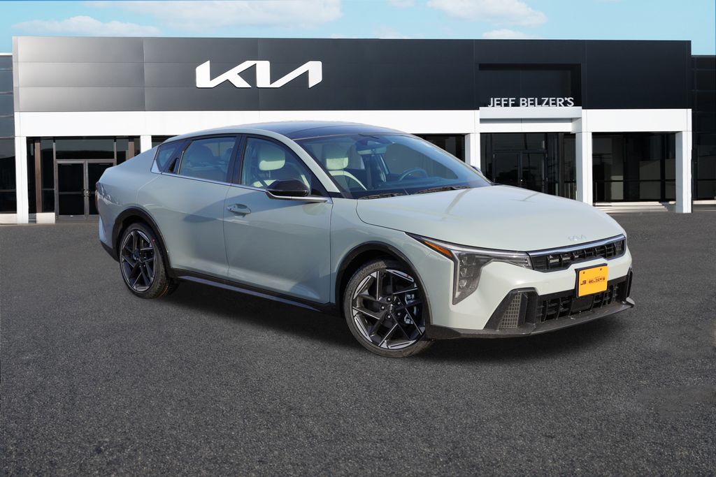 2026 Kia K4 GT-Line's photo