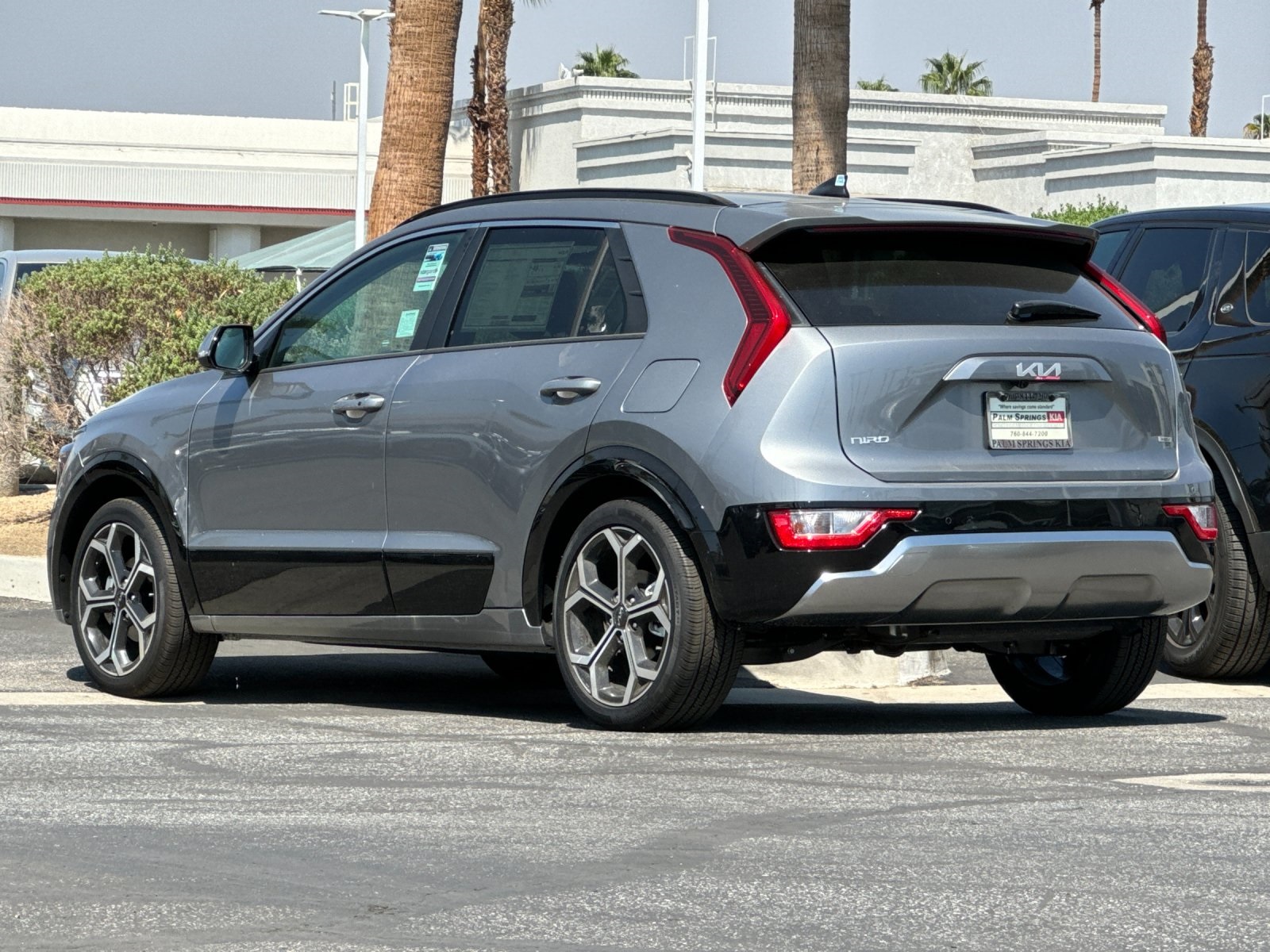 2024 Kia Niro EX Touring photo 5