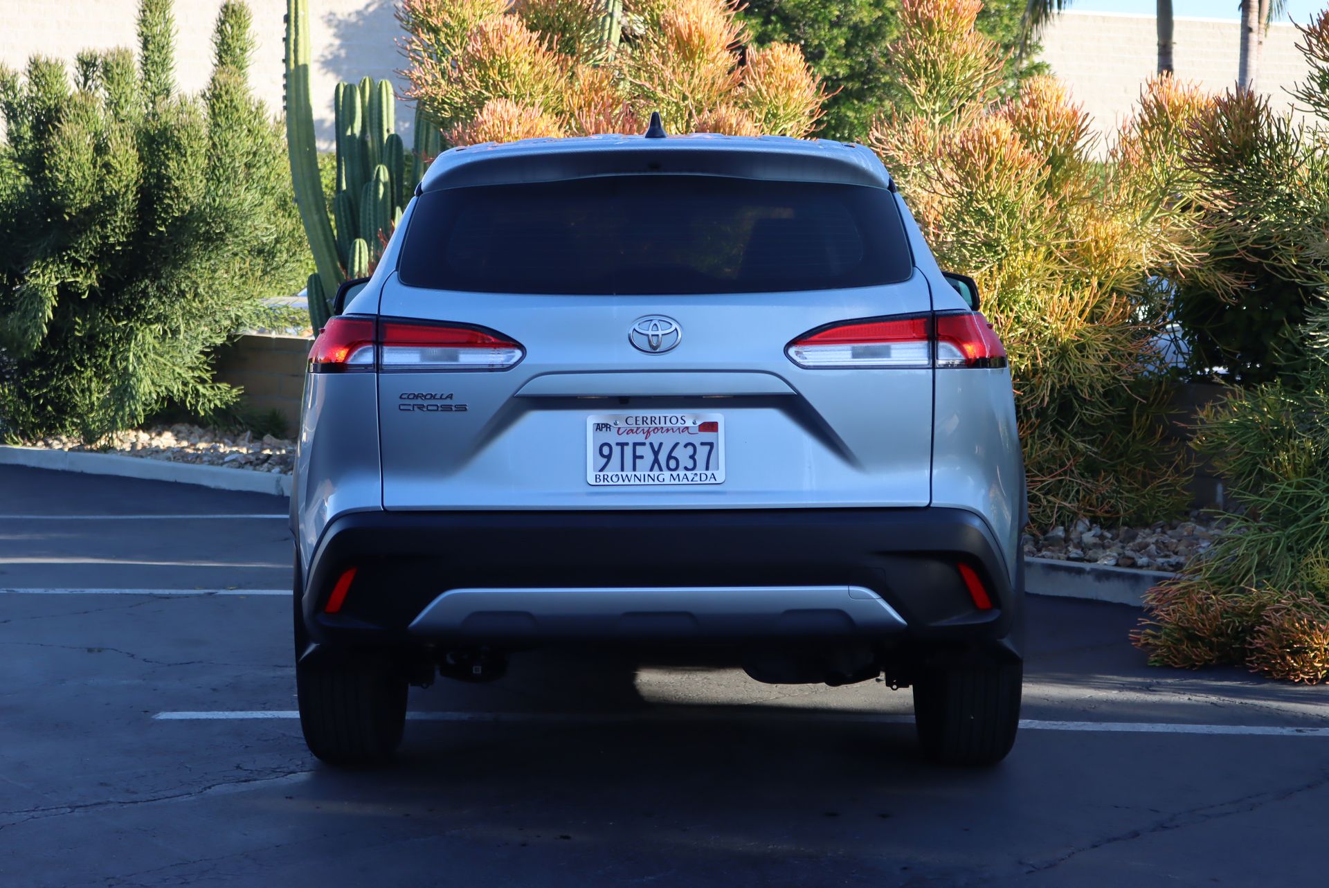 2025 Toyota Corolla Cross L photo 3