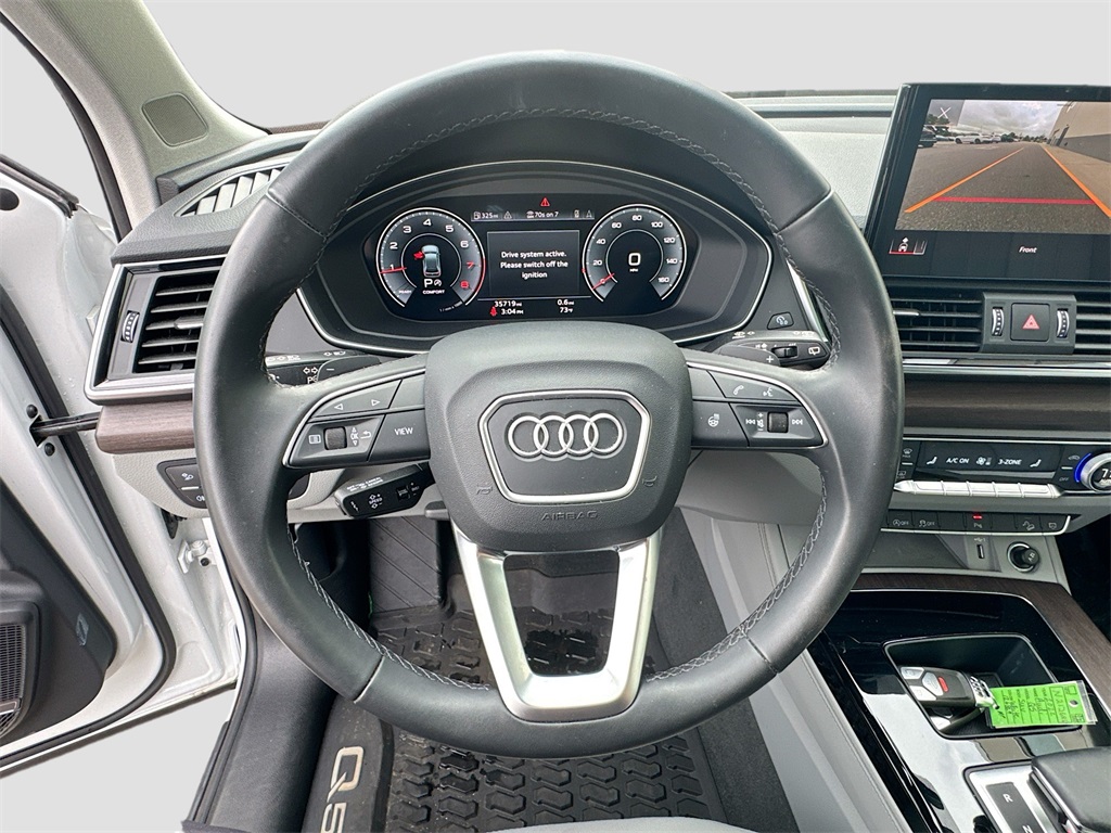 2022 Audi Q5 45 S line Premium Plus photo 11
