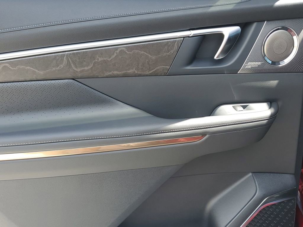 2026 Buick Enclave Avenir photo 43