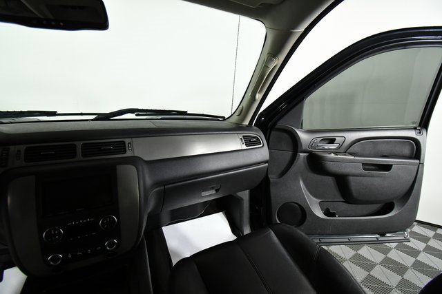 2012 Chevrolet Silverado 3500HD LTZ photo 19
