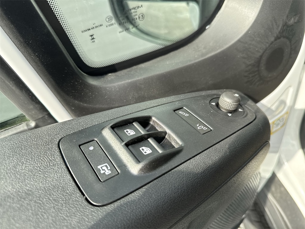 2025 Ram ProMaster 1500 photo 18