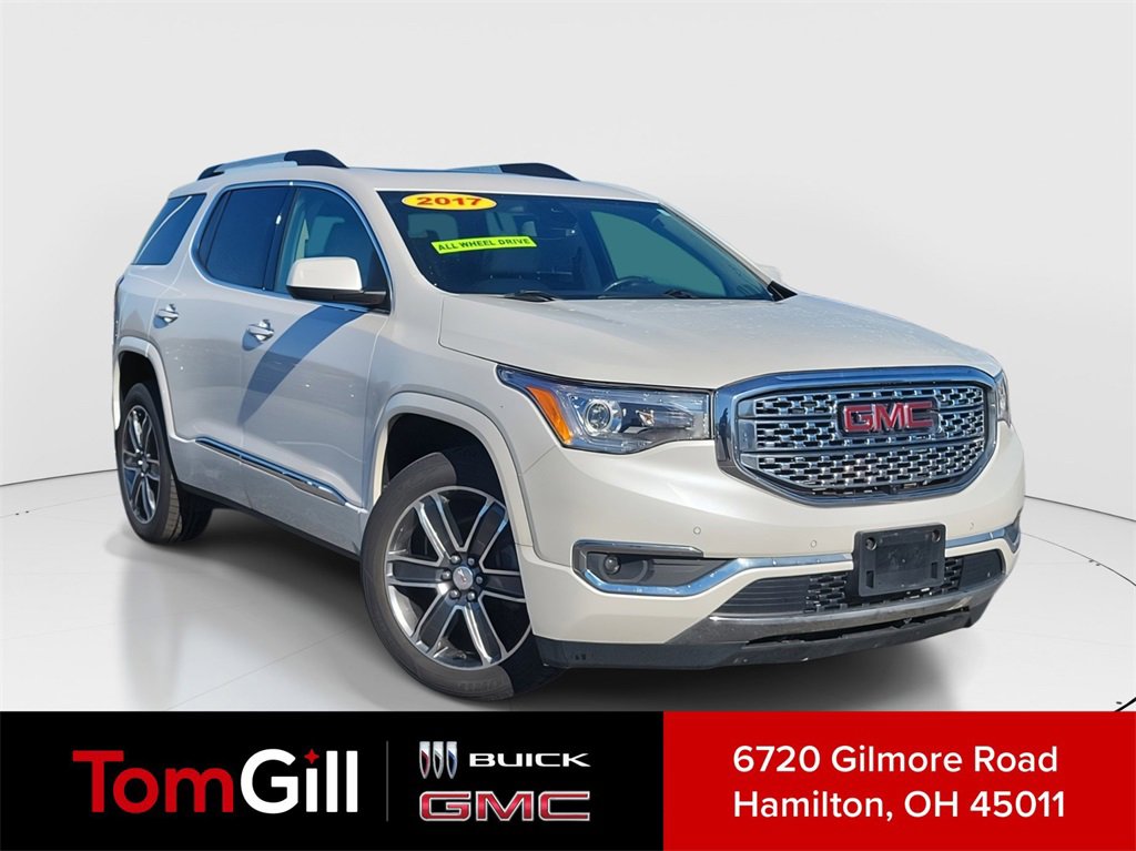 2017 GMC Acadia Denali's photo