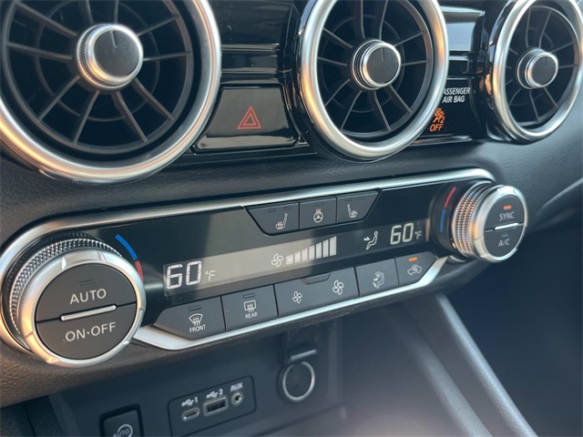 2025 Nissan Sentra SV photo 29