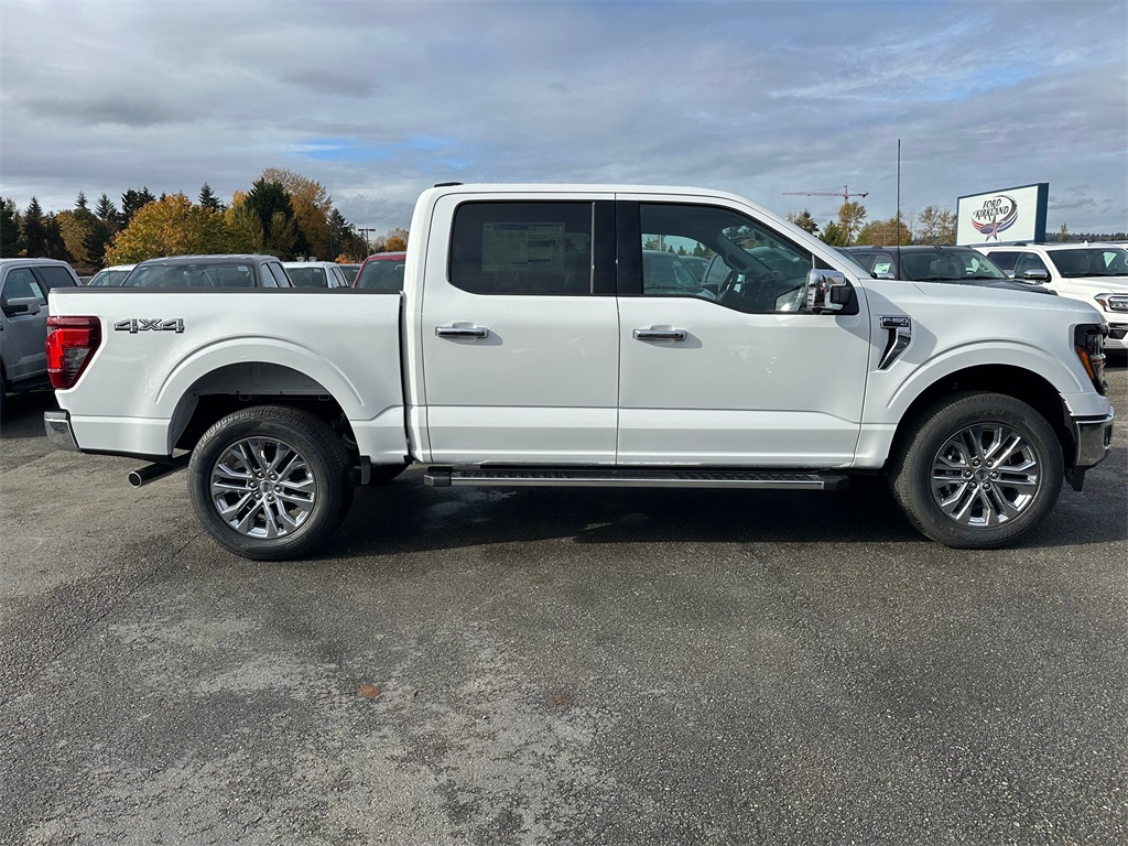 2024 Ford F-150 XLT photo 8