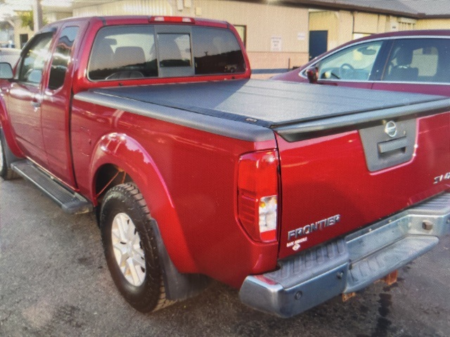 2019 Nissan Frontier SV photo 2