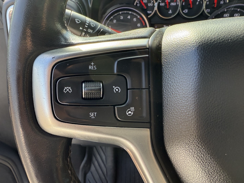 2021 Chevrolet Silverado 1500 RST photo 11