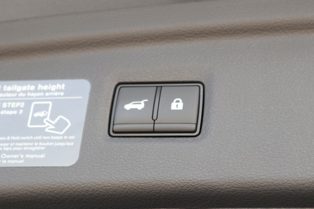 2025 Infiniti QX50 Luxe photo 22