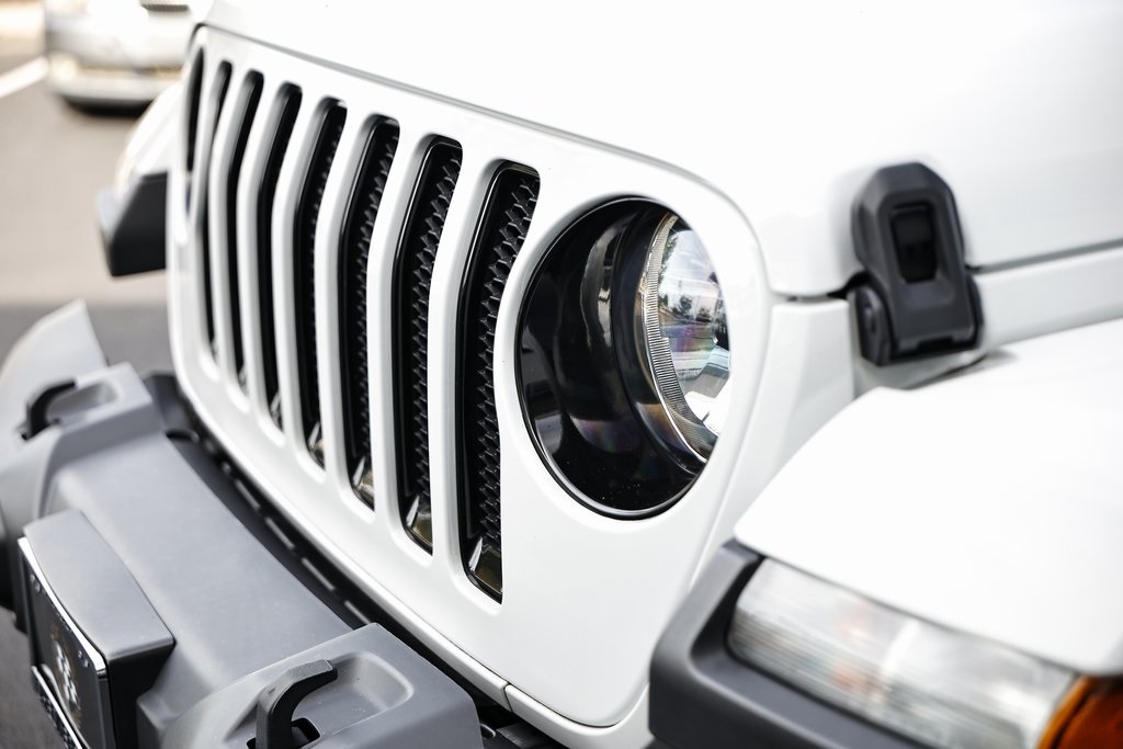 2022 Jeep Wrangler Unlimited Sahara Altitude photo 14