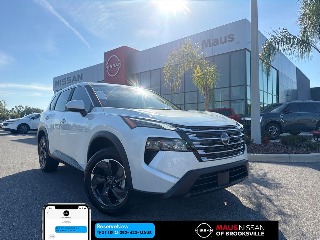 2026 Nissan Rogue SV's photo