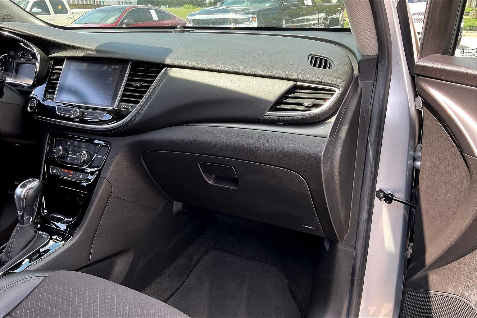2018 Buick Encore Preferred photo 16